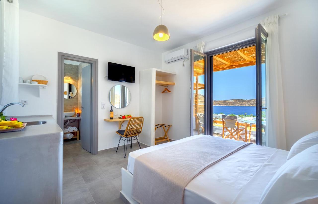 Ammos Serifos Livadi  Bagian luar foto