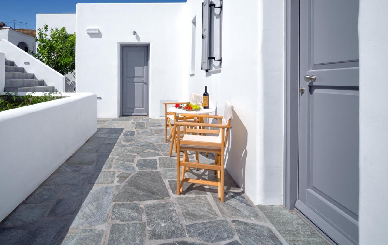 Ammos Serifos Livadi  Bagian luar foto